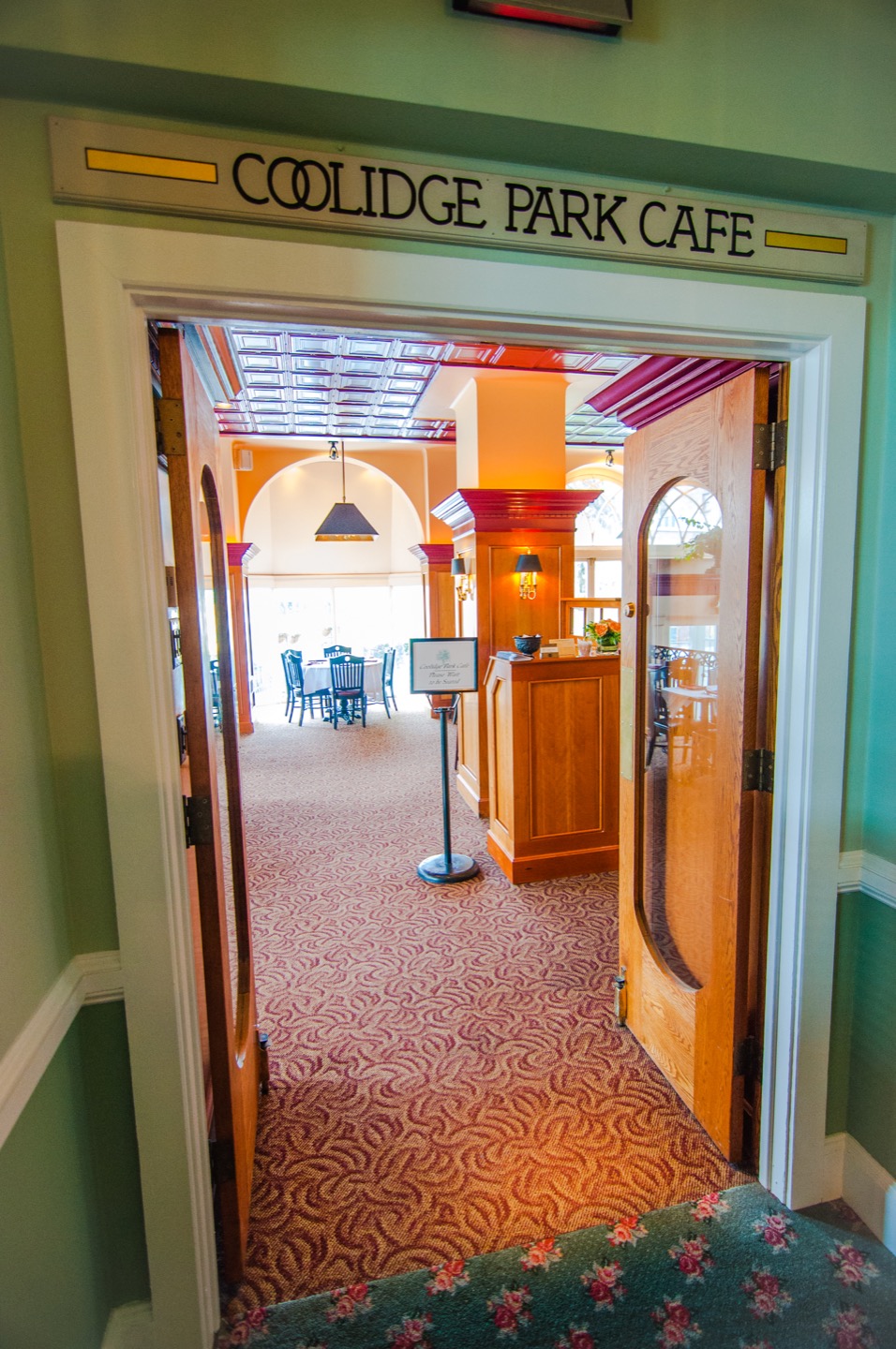 Coolidge Park Cafe inner entrance